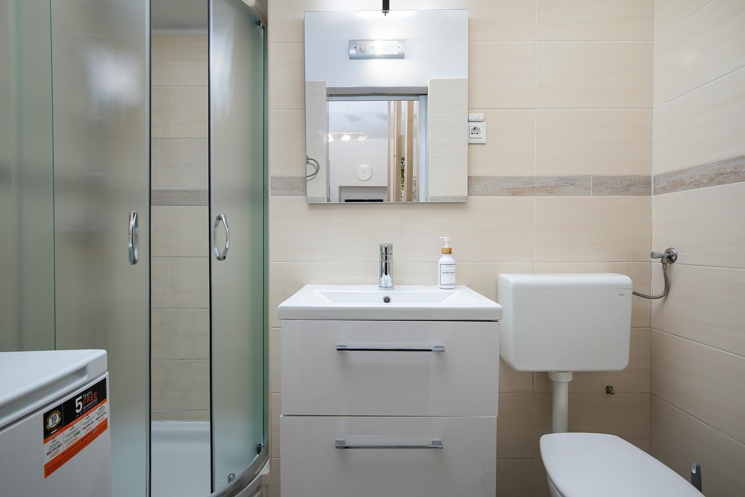 Elegant Apartment Next To Arena بولا المظهر الخارجي الصورة